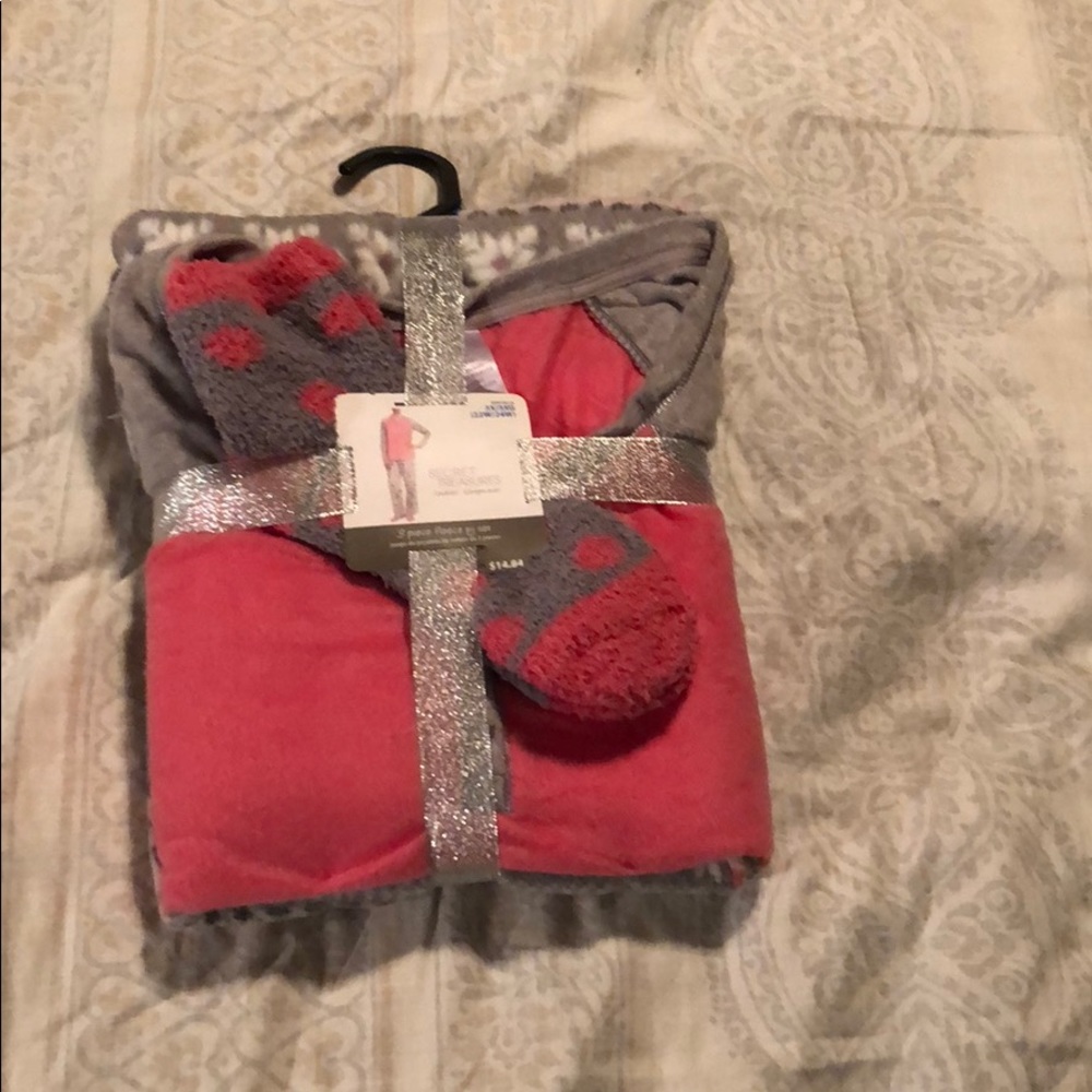 Secret treasures pj